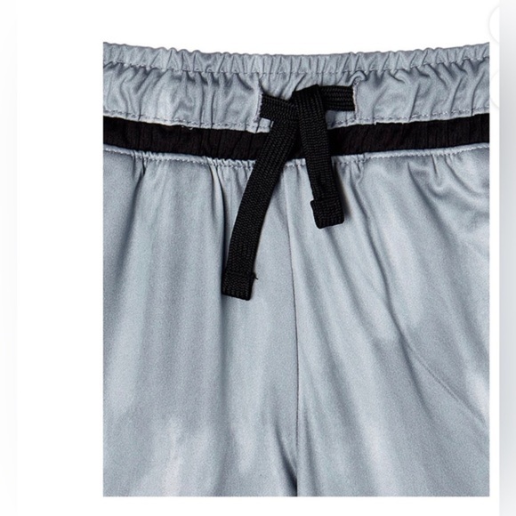 Big‎ boy gray black moisture wicking athletic Pull-On Shorts size Large new - Picture 5 of 5